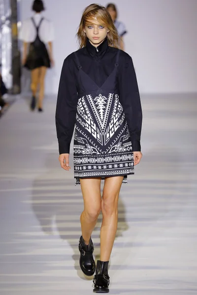 Look 12